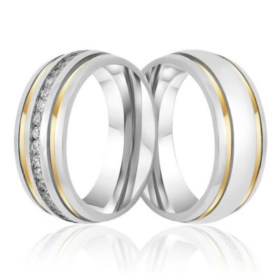 Aliança de Namoro COPENHAGUE  abaulada cravejada com 2 filetes de Ouro