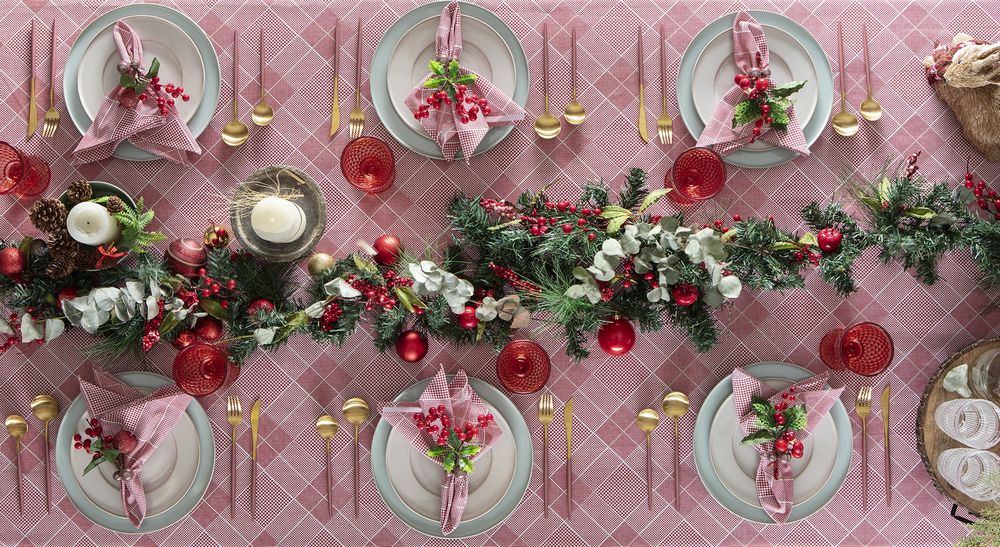 Toalha de Mesa Retangular Naturalle Limpeza Prática Dublin 8 Lugares 1,60m x 2,50m