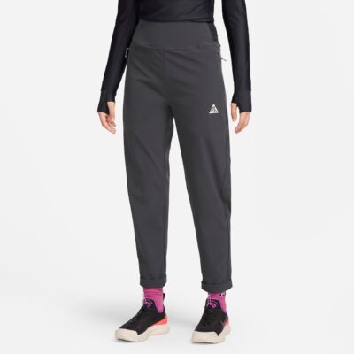 Calça Nike ACG Dri-FIT "New Sands" Feminina