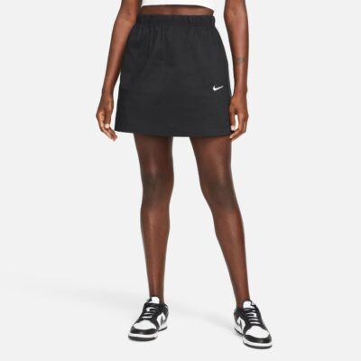 Saia Nike Sportswear Essential Feminina